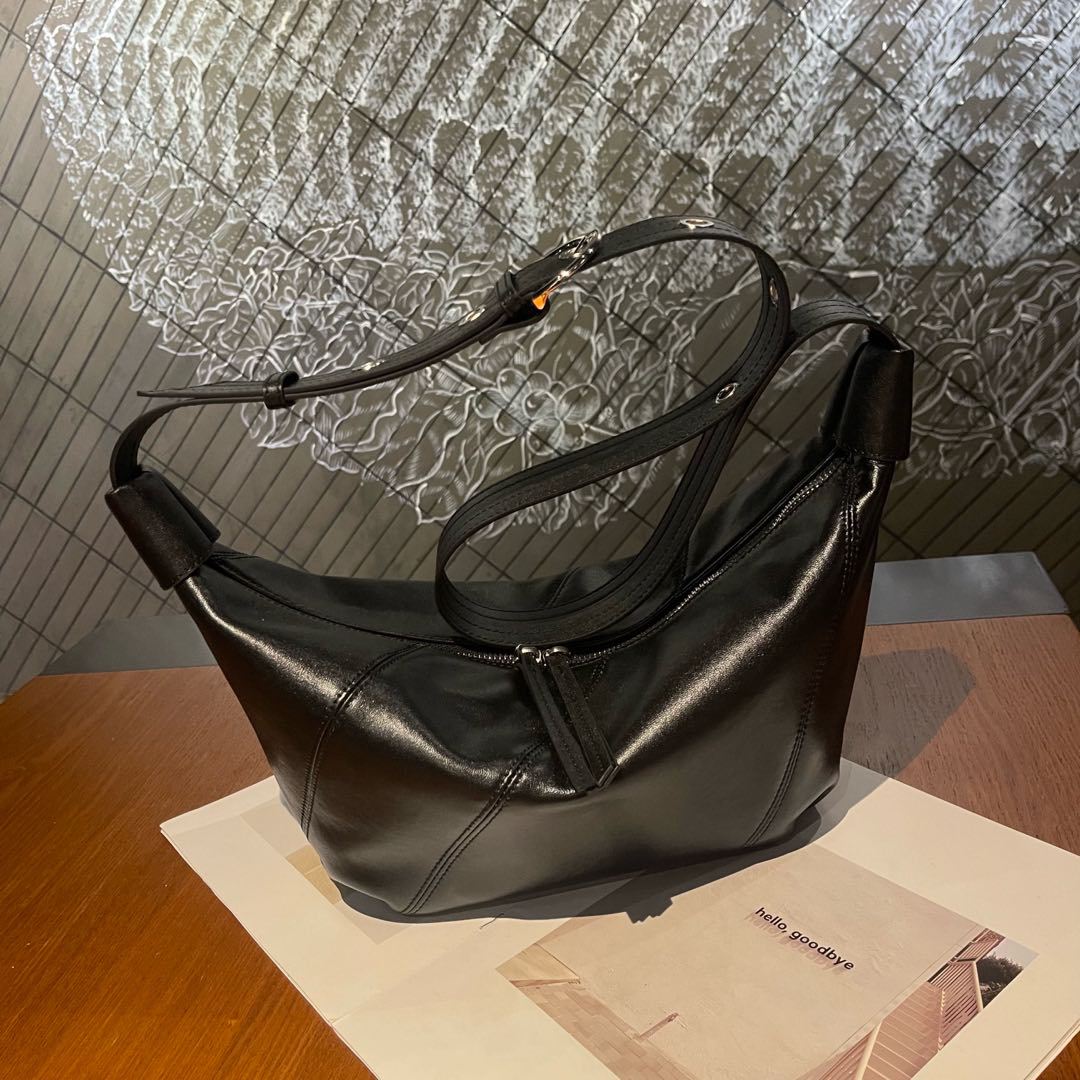 New Top-layer Cowhide Dumpling Bag, High-end Unique Genuine Leather, Light Luxury Fashion, Shoulder, Crossbody, And Unde