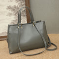 Genuine Leather Women's Bag, Versatile First-Layer Cowhide Underarm Bag, Light Luxury Simple Commuter Fashion Handheld C