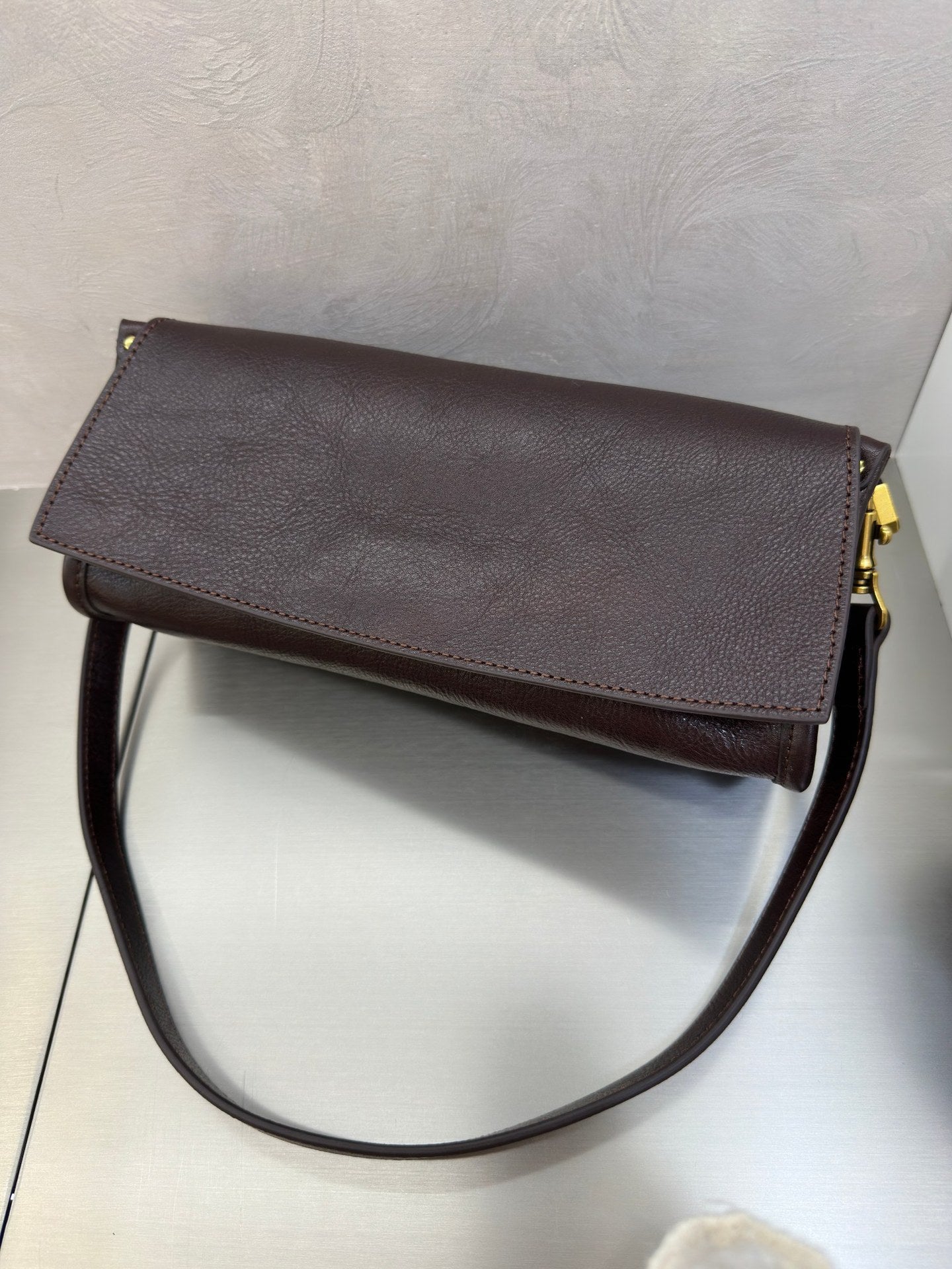 Top-grain Vegetable-tanned Cowhide Commuter Underarm Bag, Single-shoulder Crossbody Small Bag, New Simple Genuine Leathe